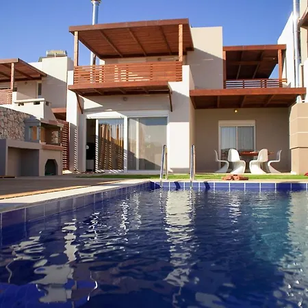 Next To , Taverns Bars & 10 To Lindos 别墅 *